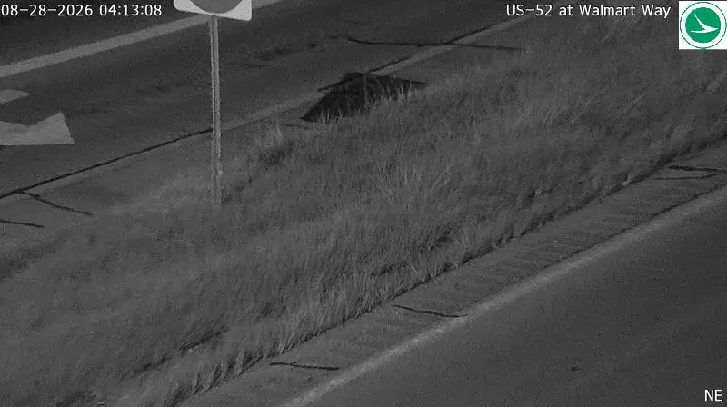 US-52 at Walmart Way, D09-038