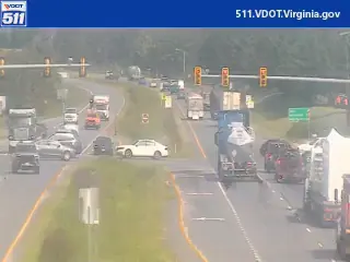 US-17 / Med / Village Center Dr